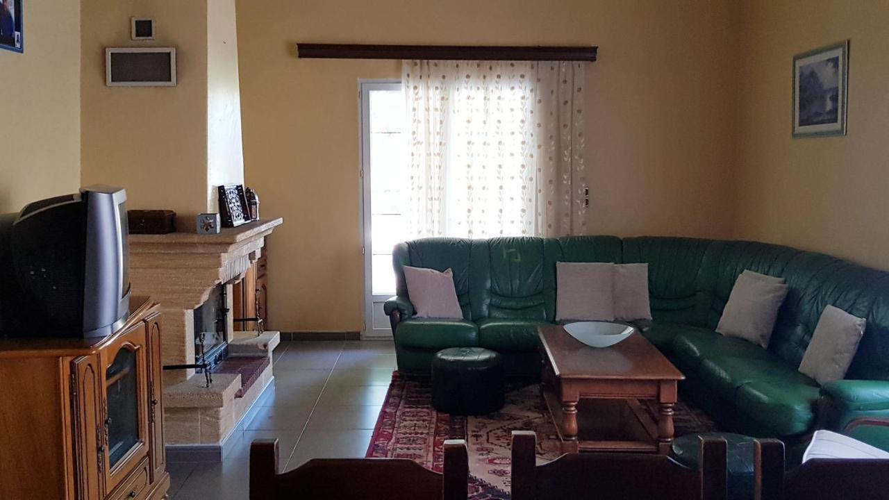 Charmante Maison Climatisee - Avignon Avec Piscine Villa